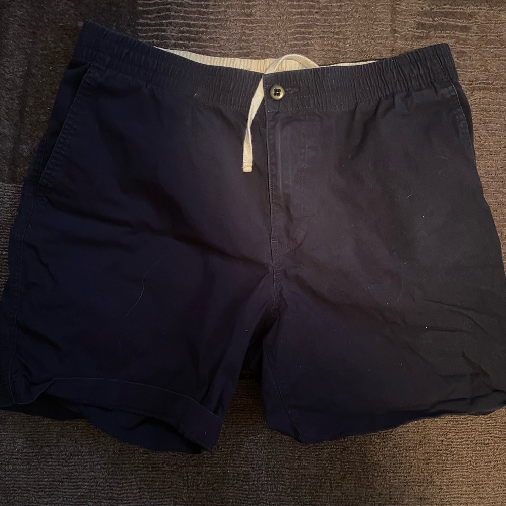 Dockers Khaki Navy Cargo Shorts 7 Inch